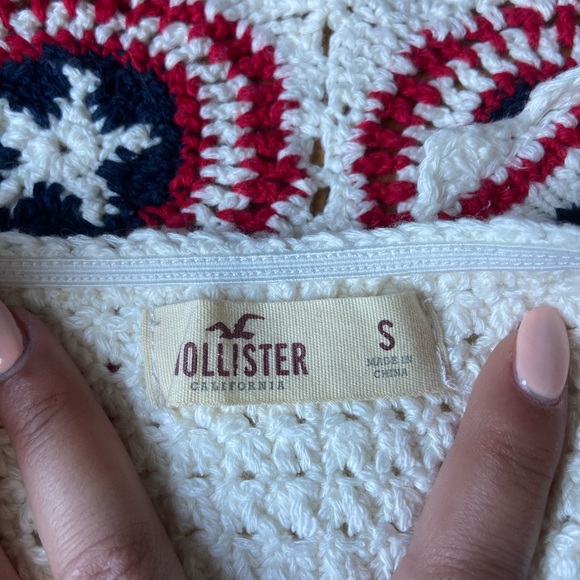 Crochet halter crop top size S - Picture 3 of 3